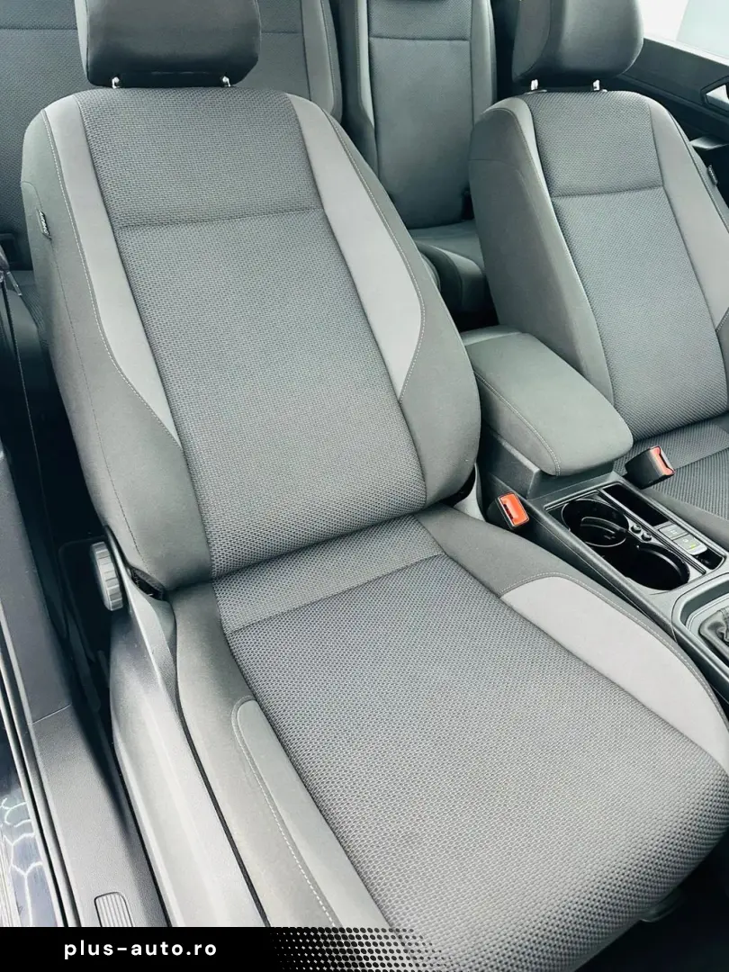 VOLKSWAGEN TOURAN 2019 1.6D E6 Garantie 12 Luni Rate Avans 0