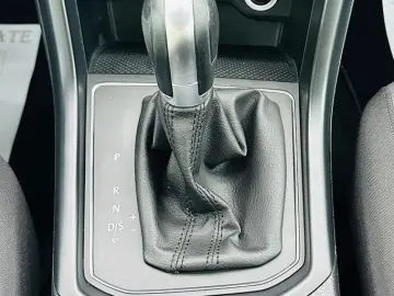 VOLKSWAGEN TOURAN 2019 1.6D E6 Garantie 12 Luni Rate Avans 0