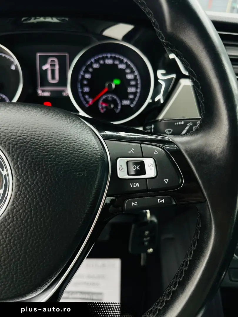 VOLKSWAGEN TOURAN 2019 1.6D E6 Garantie 12 Luni Rate Avans 0