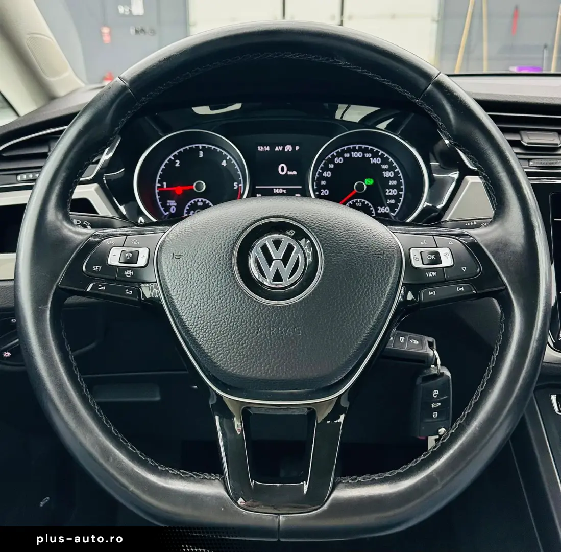 VOLKSWAGEN TOURAN 2019 1.6D E6 Garantie 12 Luni Rate Avans 0