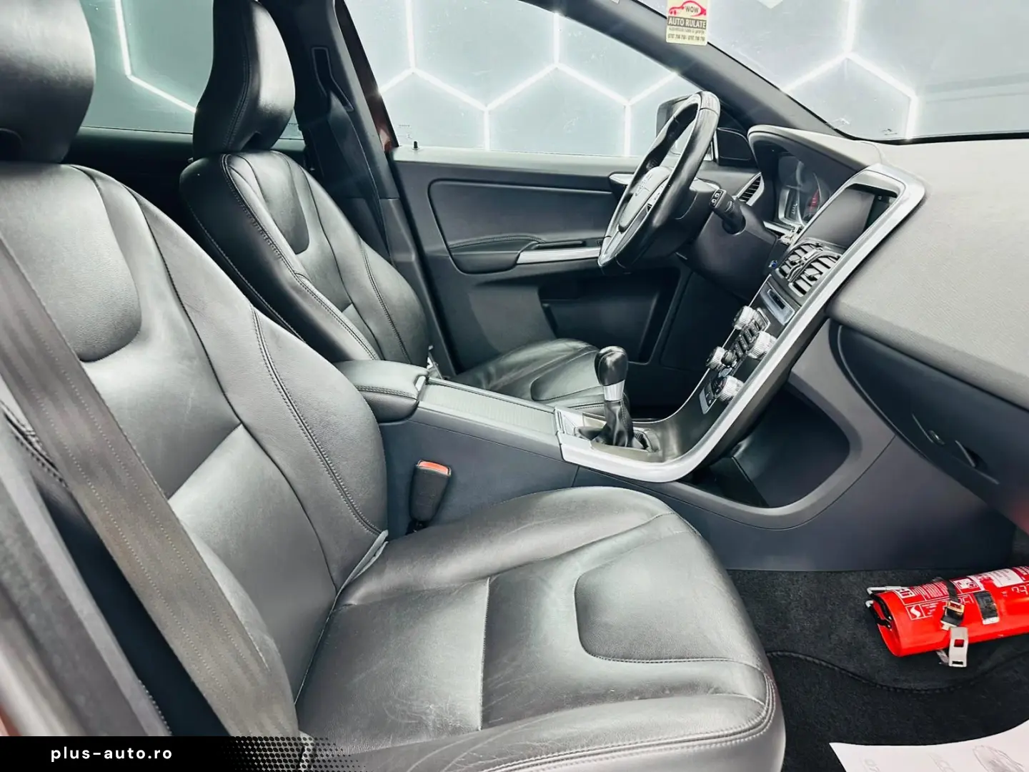 VOLVO Xc-60 2015 2.0D E5 Garantie 12 Luni Rate Avans 0 Doar