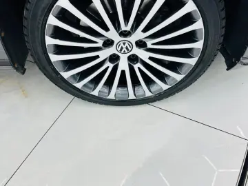 VOLKSWAGEN PASSAT 2016 2.0D E6 Garantie 12 Luni Rate Avans 0