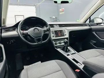 VOLKSWAGEN PASSAT 2016 2.0D E6 Garantie 12 Luni Rate Avans 0