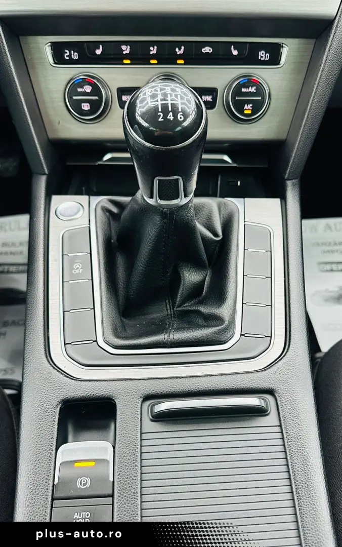 VOLKSWAGEN PASSAT 2016 2.0D E6 Garantie 12 Luni Rate Avans 0