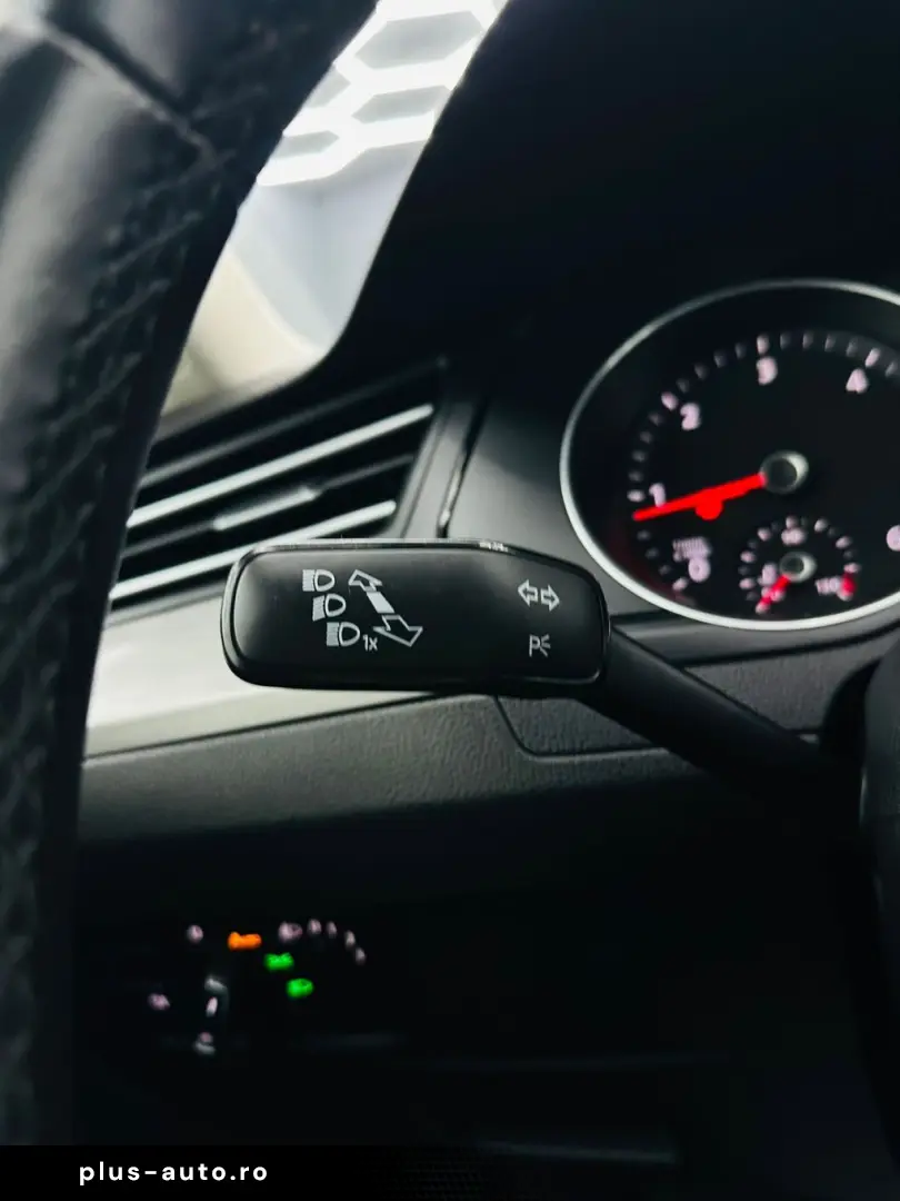 VOLKSWAGEN PASSAT 2016 2.0D E6 Garantie 12 Luni Rate Avans 0