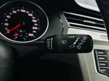 VOLKSWAGEN PASSAT 2016 2.0D E6 Garantie 12 Luni Rate Avans 0