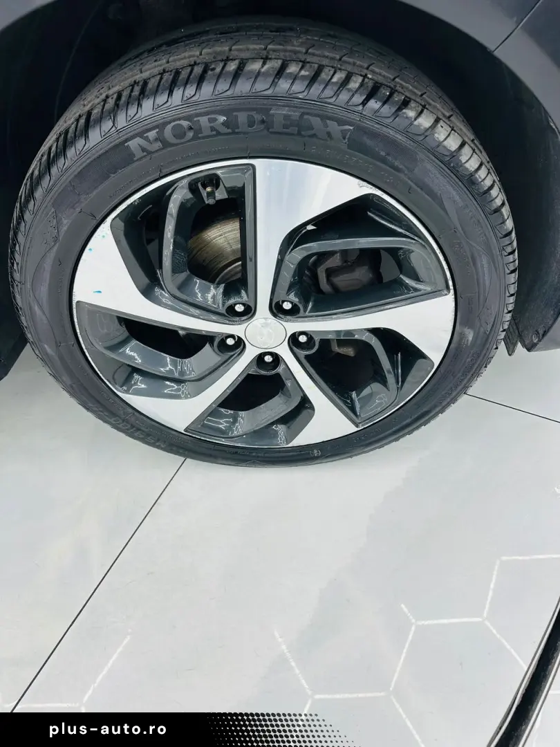 HYUNDAI Tucson 2015 — imagine 9