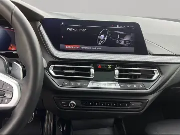 BMW 220i xDrive Gran Coupé M Sport LiveCockpitProf