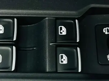 VOLKSWAGEN TIGUAN 2017 2.0D E6 Garantie 12 Luni Rate Avans 0