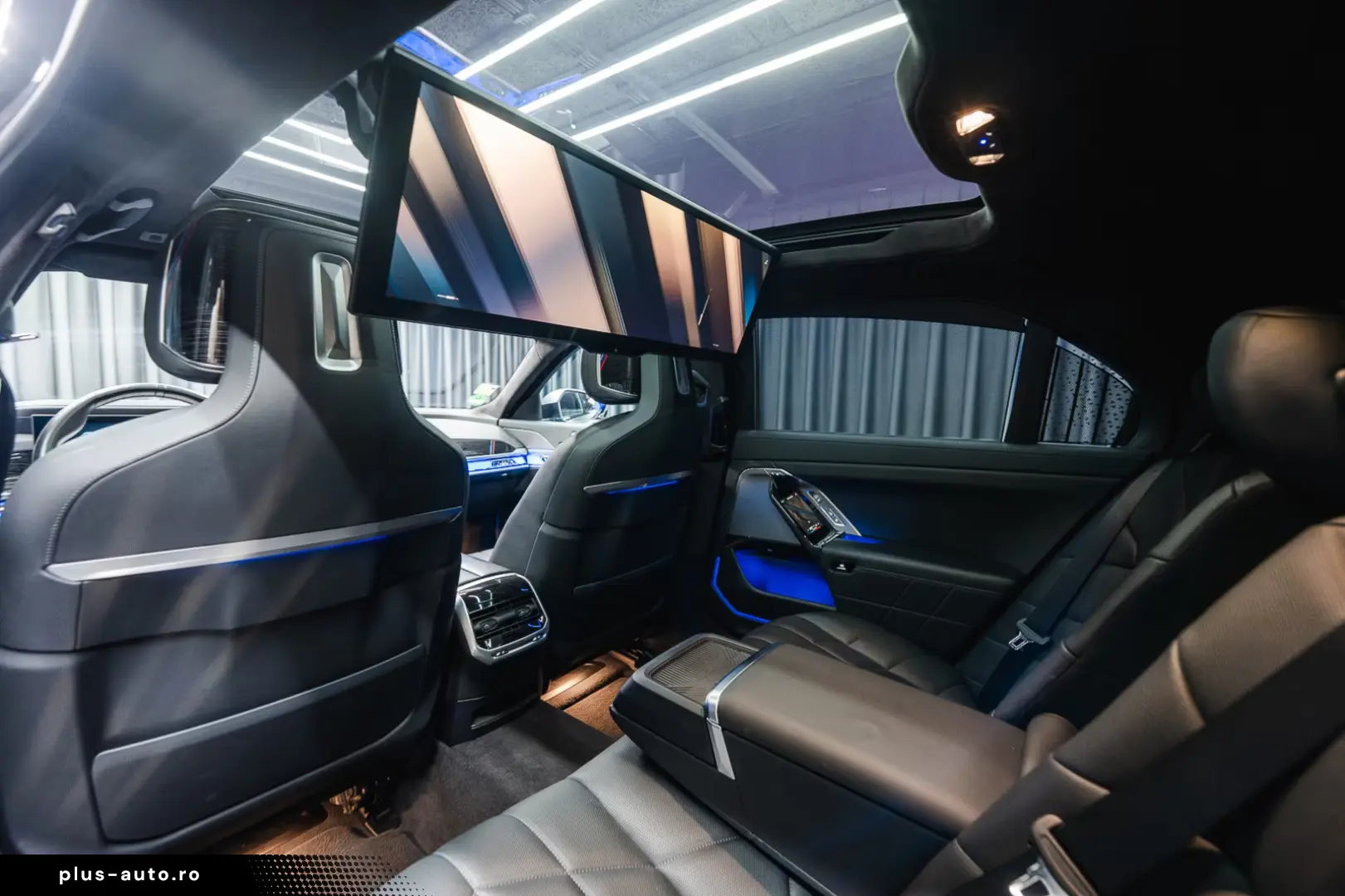 BMW 740 d xDrive  M Sport Pro Iconic Glow Theater TV