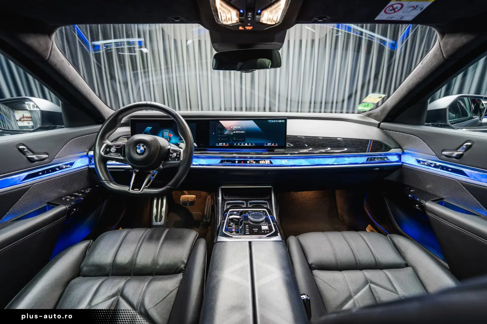 BMW 740 d xDrive  M Sport Pro Iconic Glow Theater TV