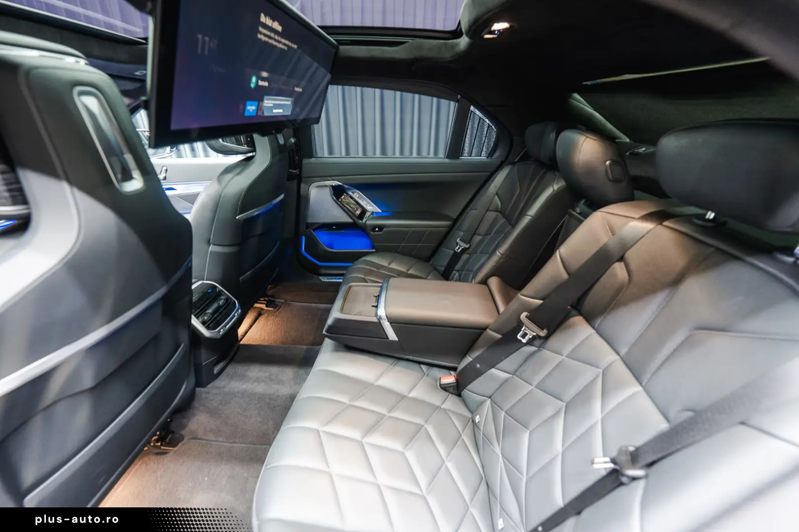 BMW 740 d xDrive  M Sport Pro Iconic Glow Theater TV