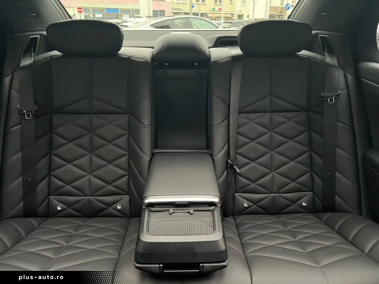 BMW 740d xDrive M Sport SkyPano