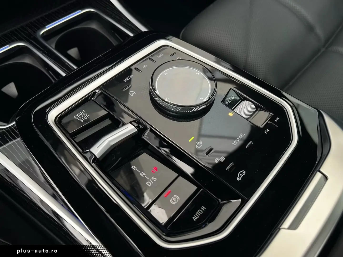 BMW 740d xDrive M Sport SkyPano