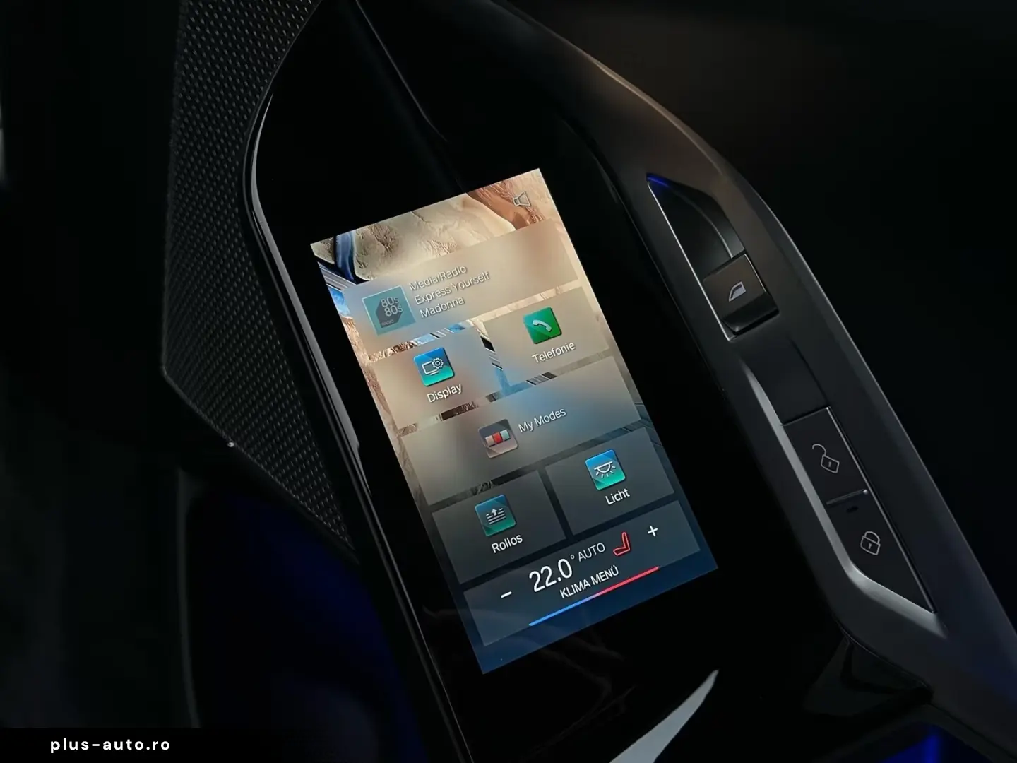 BMW 740d xDrive M Sport SkyPano