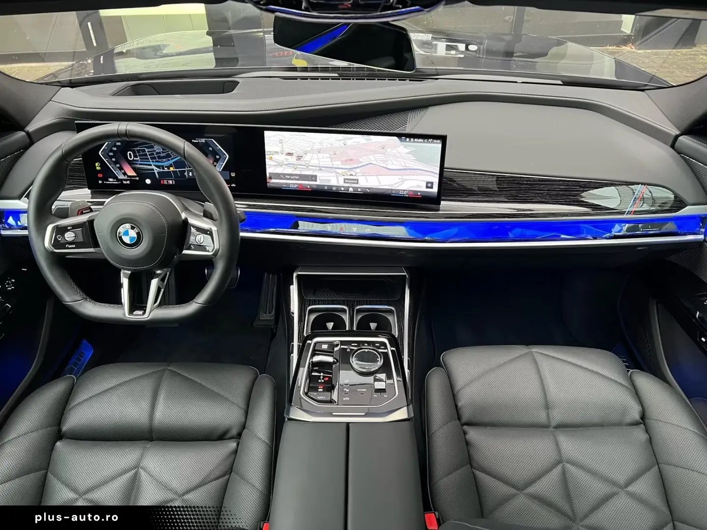 BMW 740d xDrive M Sport SkyPano