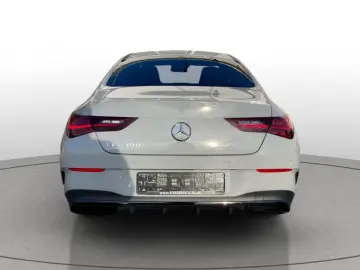 Mercedes-Benz CLA 180 AMG-Line Night DISTRONIC