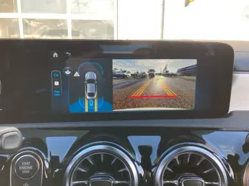 Mercedes-Benz CLA 180 AMG-Line Night DISTRONIC