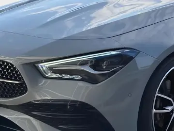 Mercedes-Benz CLA 180 AMG-Line Night DISTRONIC