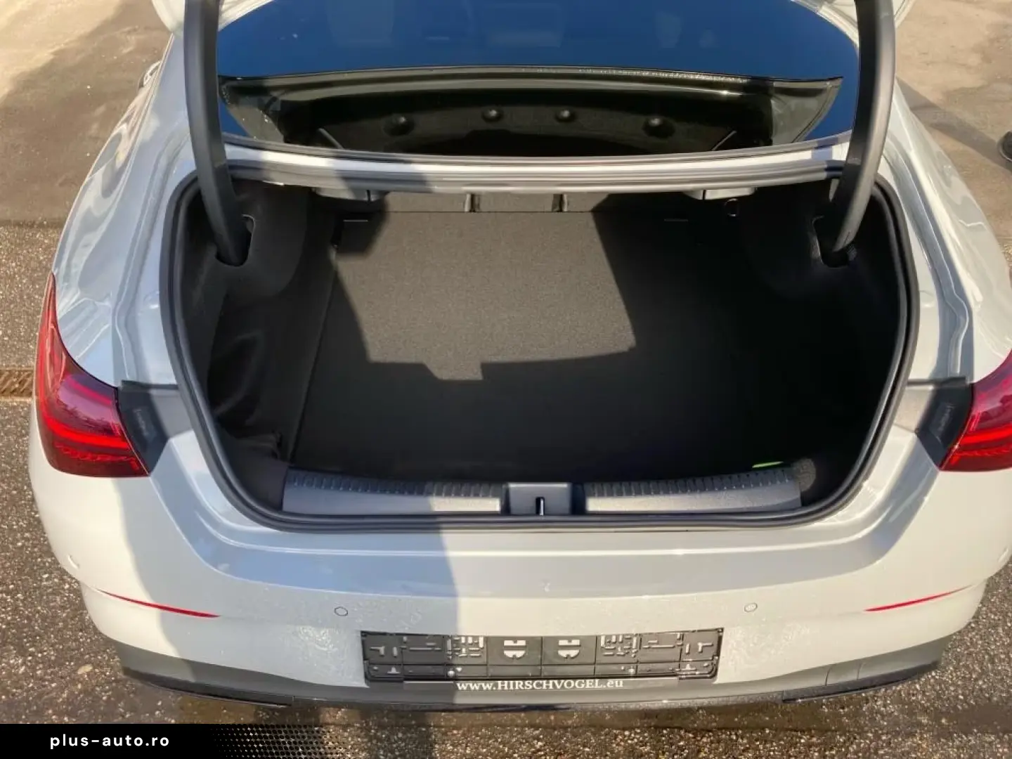 Mercedes-Benz CLA 180 AMG-Line Night DISTRONIC