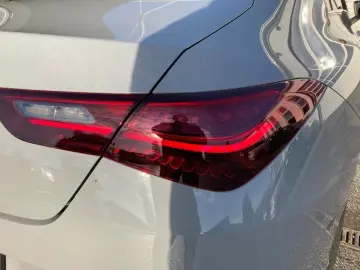 Mercedes-Benz CLA 180 AMG-Line Night DISTRONIC