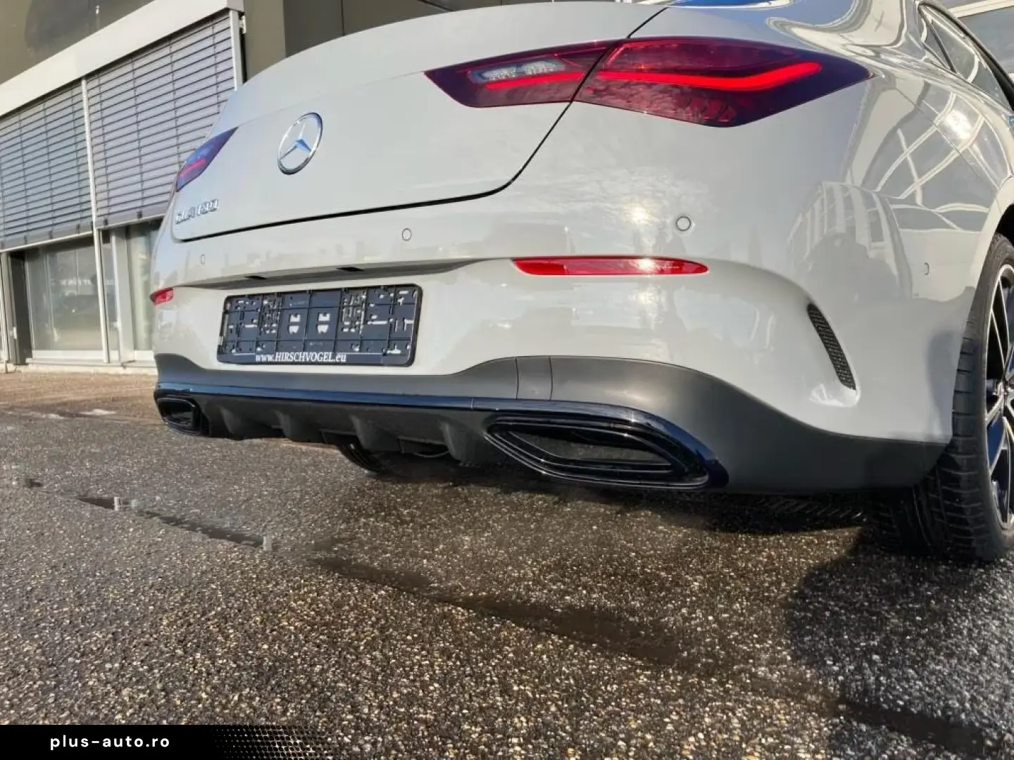 Mercedes-Benz CLA 180 AMG-Line Night DISTRONIC