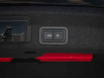 Audi A6 50 TFSI e quattro S tronic Design