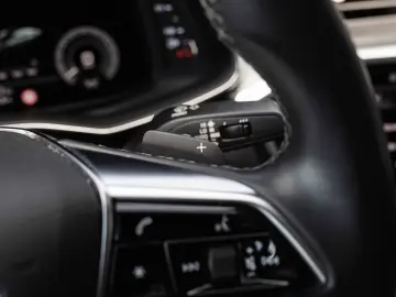 Audi A6 50 TFSI e quattro S tronic Design