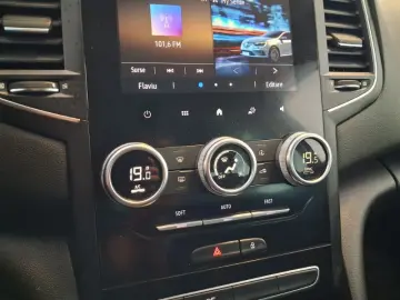 RENAULT MEGANE 1.3 TCe 140CP Intens