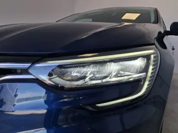 RENAULT MEGANE 1.3 TCe 140CP Intens