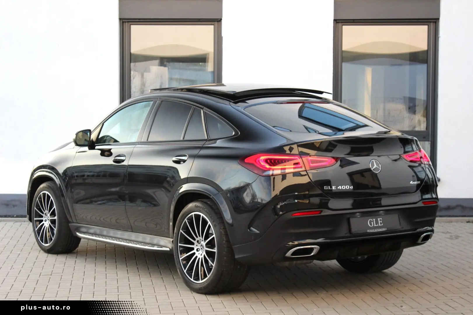 MERCEDES-BENZ GLE 400d 4M Coupe   PANO LUFT KEYLESS 21 ZOLL