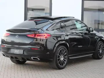 MERCEDES-BENZ GLE 400d 4M Coupe   PANO LUFT KEYLESS 21 ZOLL