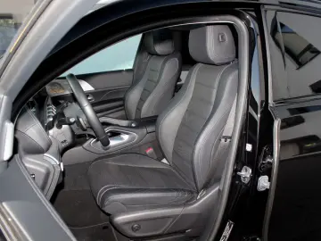 MERCEDES-BENZ GLE 400d 4M Coupe   PANO LUFT KEYLESS 21 ZOLL