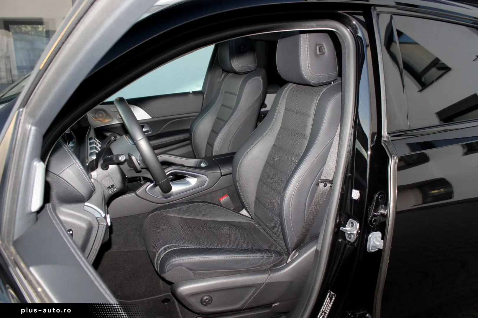 MERCEDES-BENZ GLE 400d 4M Coupe   PANO LUFT KEYLESS 21 ZOLL