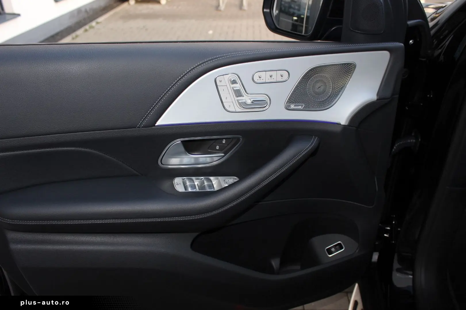 MERCEDES-BENZ GLE 400d 4M Coupe   PANO LUFT KEYLESS 21 ZOLL