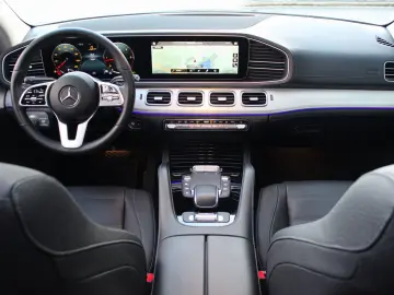 MERCEDES-BENZ GLE 400d 4M Coupe   PANO LUFT KEYLESS 21 ZOLL