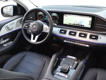 MERCEDES-BENZ GLE 400d 4M Coupe   PANO LUFT KEYLESS 21 ZOLL