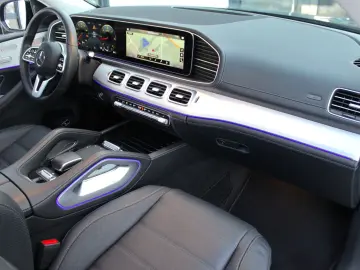 MERCEDES-BENZ GLE 400d 4M Coupe   PANO LUFT KEYLESS 21 ZOLL