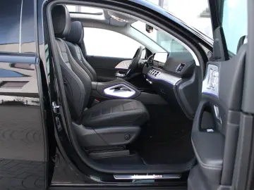 MERCEDES-BENZ GLE 400d 4M Coupe   PANO LUFT KEYLESS 21 ZOLL