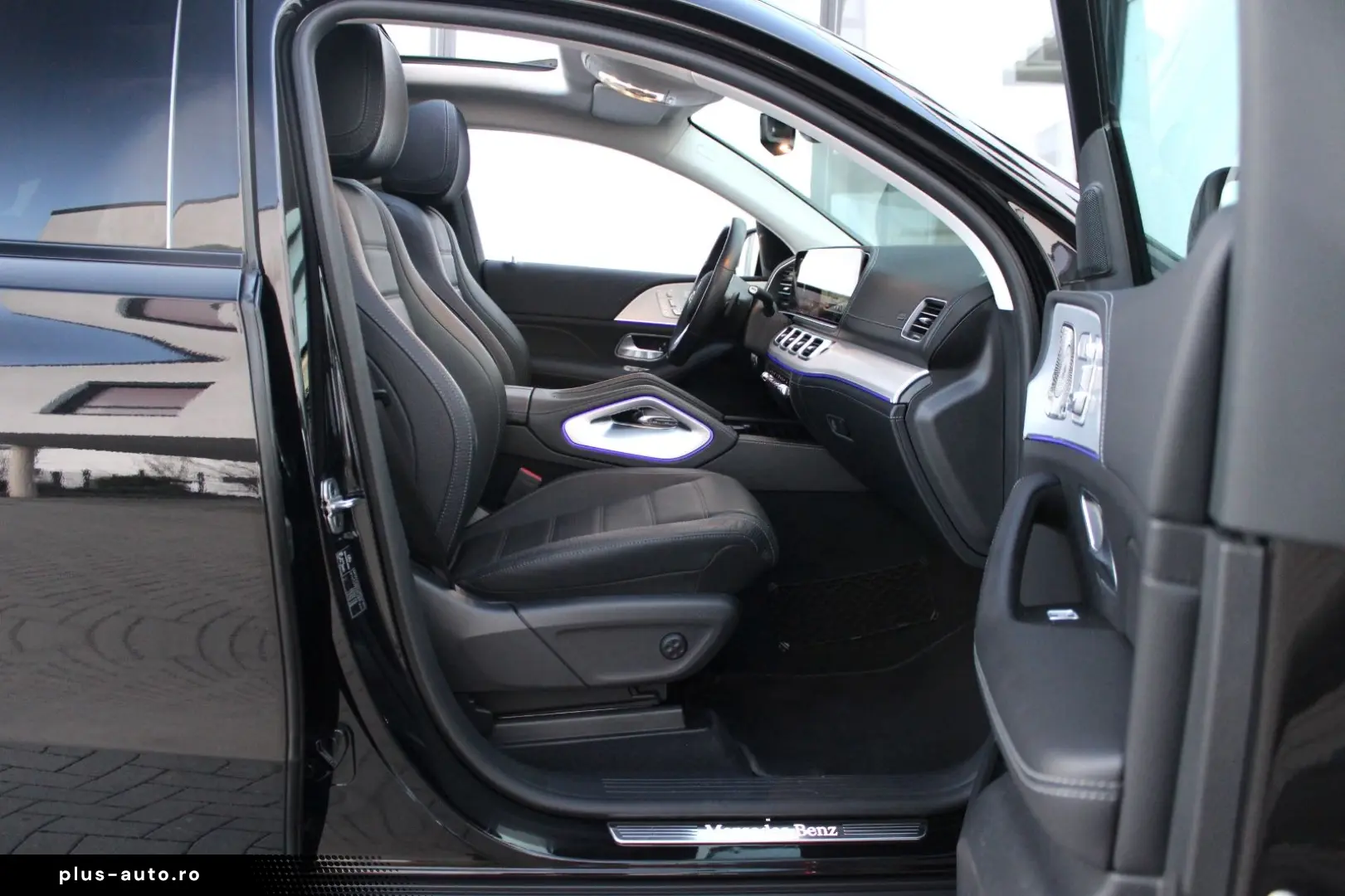 MERCEDES-BENZ GLE 400d 4M Coupe   PANO LUFT KEYLESS 21 ZOLL