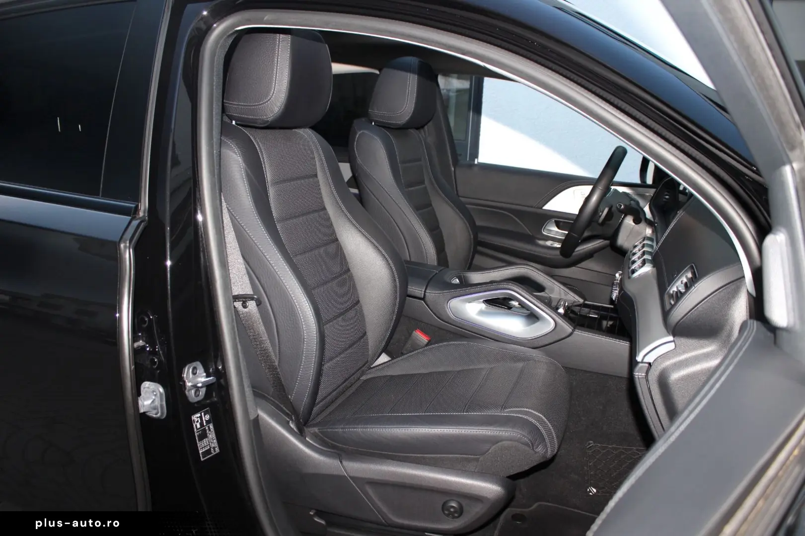 MERCEDES-BENZ GLE 400d 4M Coupe   PANO LUFT KEYLESS 21 ZOLL