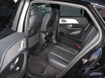 MERCEDES-BENZ GLE 400d 4M Coupe   PANO LUFT KEYLESS 21 ZOLL