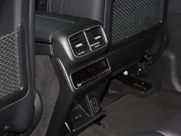 MERCEDES-BENZ GLE 400d 4M Coupe   PANO LUFT KEYLESS 21 ZOLL