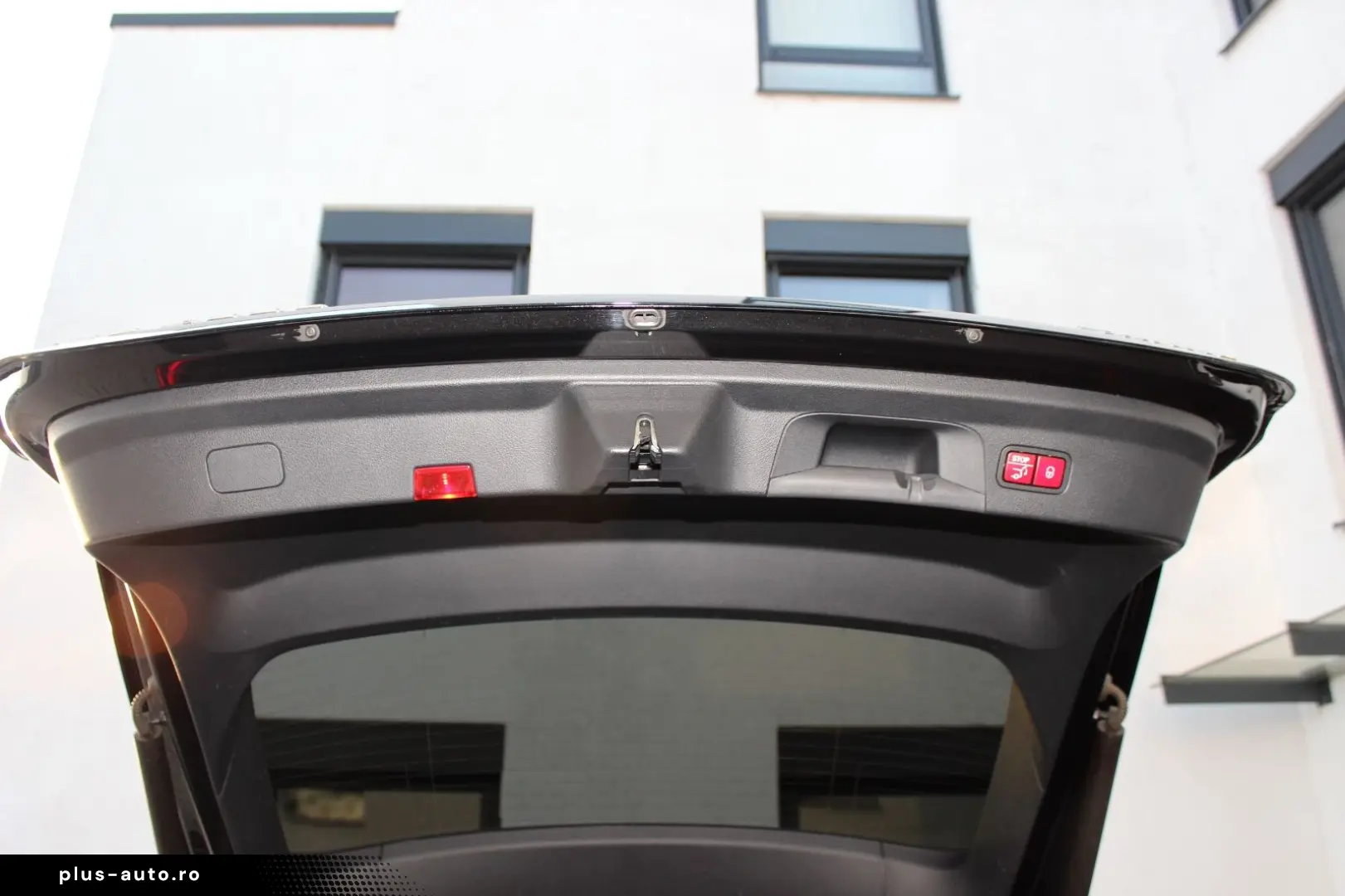 MERCEDES-BENZ GLE 400d 4M Coupe   PANO LUFT KEYLESS 21 ZOLL