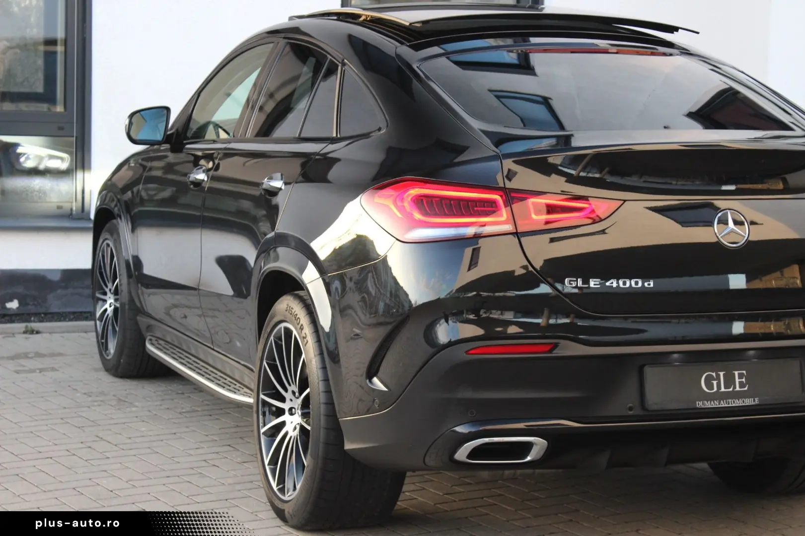 MERCEDES-BENZ GLE 400d 4M Coupe   PANO LUFT KEYLESS 21 ZOLL