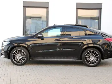 MERCEDES-BENZ GLE 400d 4M Coupe   PANO LUFT KEYLESS 21 ZOLL