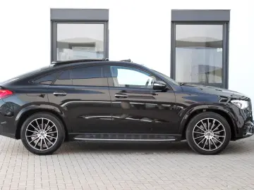 MERCEDES-BENZ GLE 400d 4M Coupe   PANO LUFT KEYLESS 21 ZOLL