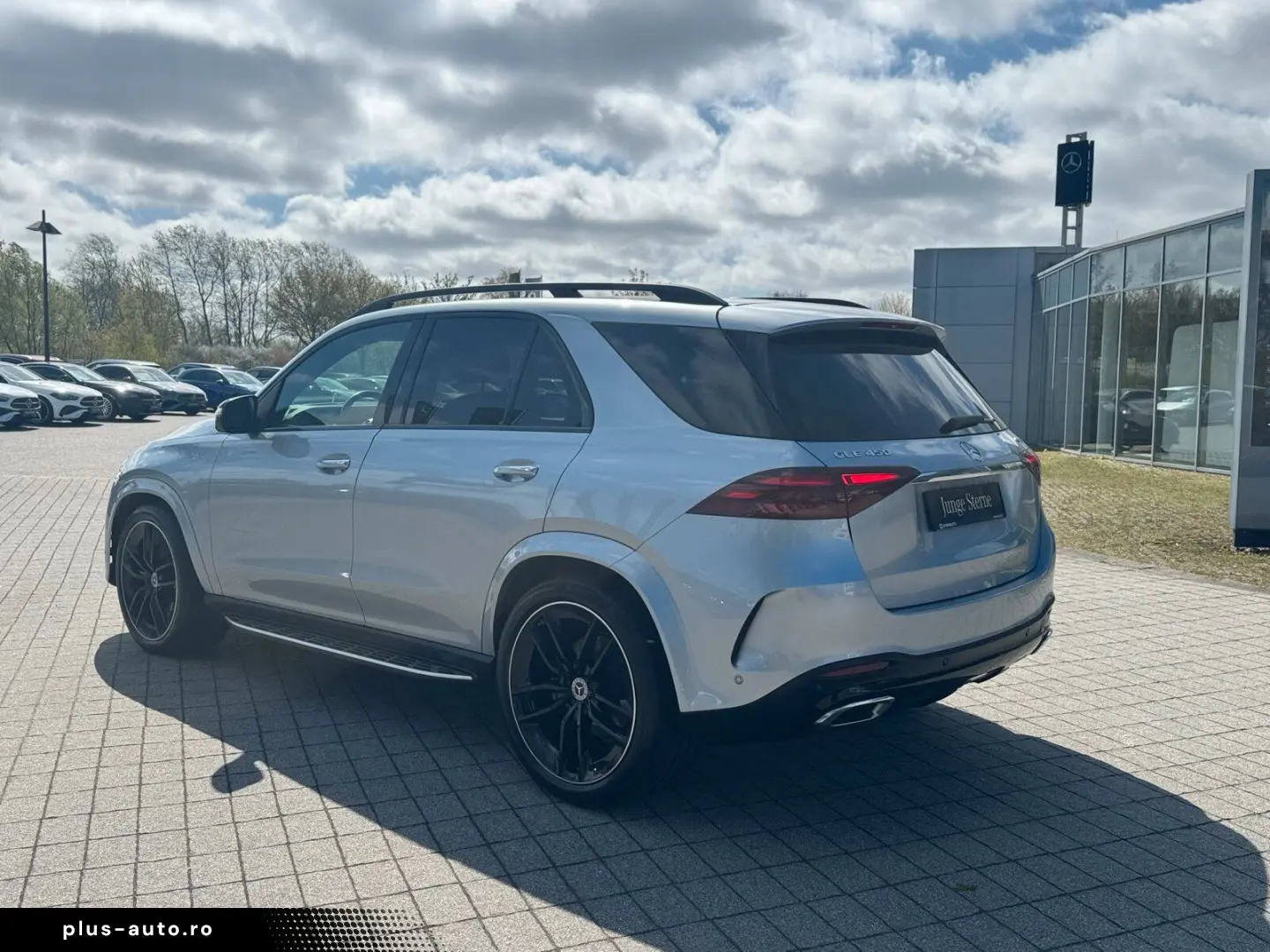 MERCEDES-BENZ GLE 450 4M AMG Premium  Pano AHK Airmatic