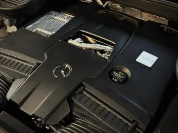 MERCEDES-BENZ GLE 580 4M AMG Pano HuD Sitzklima Garantie2029