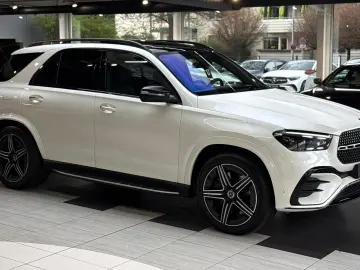 MERCEDES-BENZ GLE 580 4M AMG Pano HuD Sitzklima Garantie2029